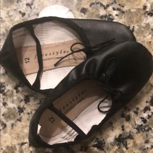 Ballet Slippers- Size 12 (Toddler Girl)